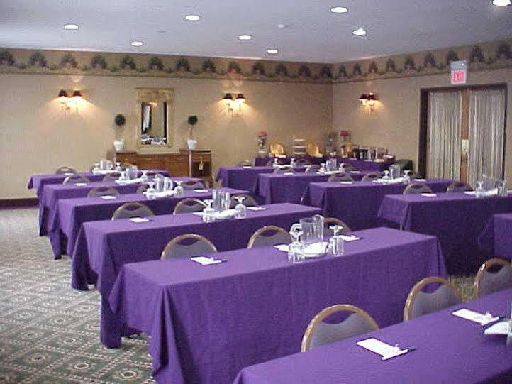 Holiday Inn Express Hotel & Suites Bloomington-Normal University Area By Ihg Extérieur photo